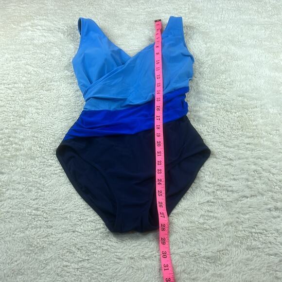 L.L. Bean UPF 40 blue faux wrap one piece swimsuit, size 8 - Picture 3 of 8